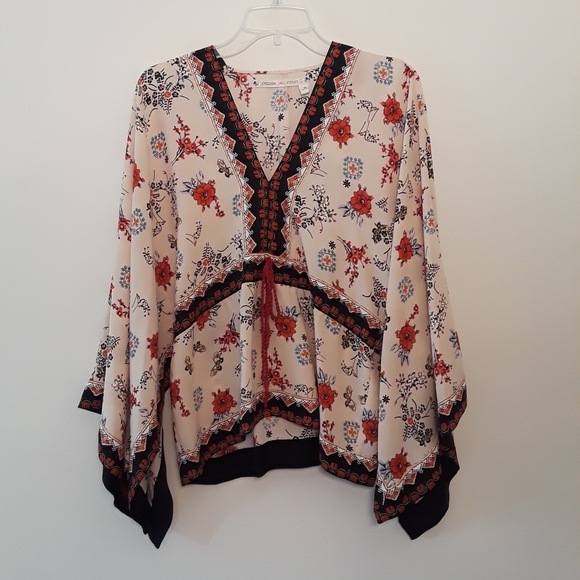 Chelsea and Violet Boho Peasant Top - Picture 3 of 8